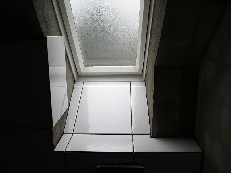 P8301302 